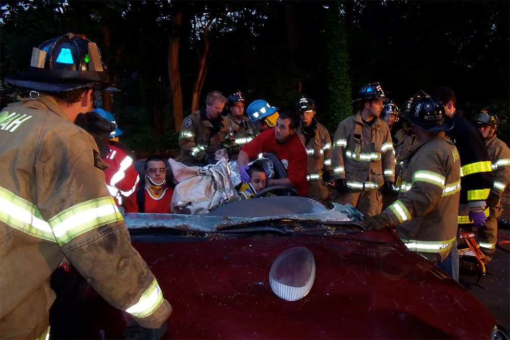 Mahwah first responders training on a nighttime vehicle extrication